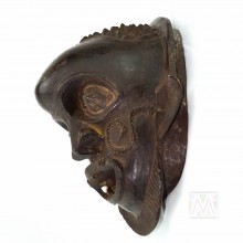 African Bamileke Mask From The Grasslands Cameroon