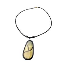 Oblong Cow Horn Leaf Pendant Necklace